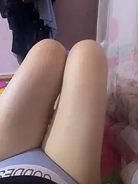 Snapshot of Irene_007 chatting on 02-17-26, 03:29 Irene 007 online show from 02-17-26, 03:29