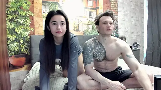  littleangie  online show from 04-28-26, 03:44