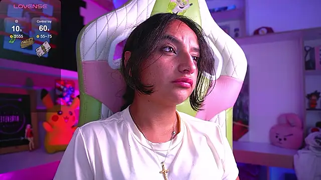  emily jonexs online show from 02-25-26, 12:42