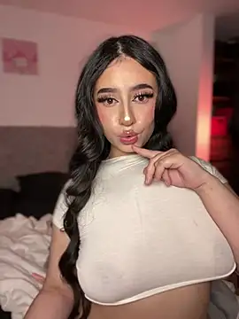 Sofiia Vegaa online show from 02-08-26, 12:58