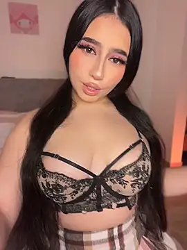 Snapshot of Sofiia_Vegaa chatting on 05-17-26, 01:25 Sofiia Vegaa online show from 05-17-26, 01:25