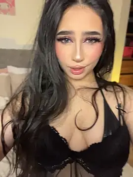 Snapshot of Sofiia_Vegaa chatting on 05-30-26, 01:25 Sofiia Vegaa online show from 05-30-26, 01:25