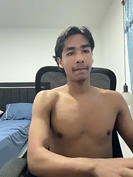 Snapshot of Pedestal_diamant chatting on 02-13-26, 11:45 Pedestal diamant online show from 02-13-26, 11:45