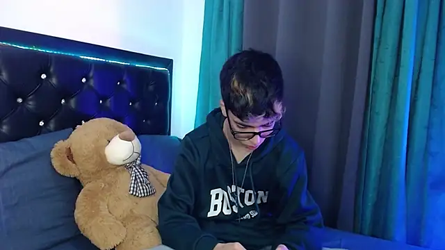 gabriel x18 online show from 02-15-26, 05:04