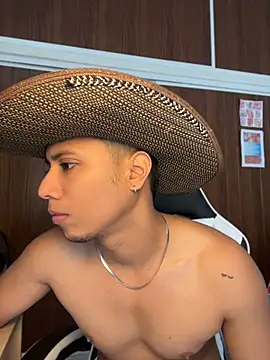 Gael Velaryx online show from 04-25-26, 02:47