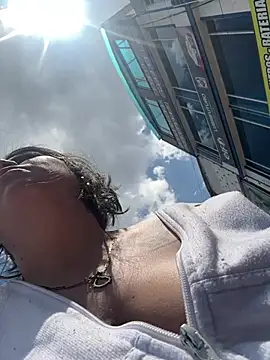 Thalia xx online show from 02-28-26, 05:25