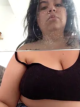 Thalia xx online show from 03-11-26, 08:15