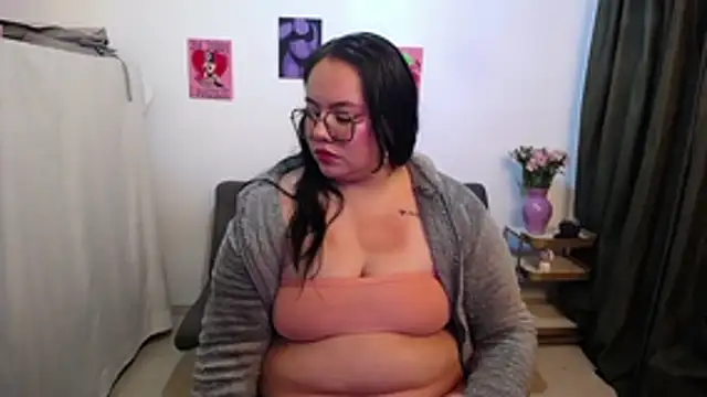 Snapshot of ma_ily chatting on 03-12-26, 12:50 ma ily online show from 03-12-26, 12:50