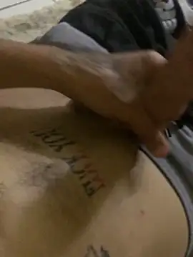 Snapshot of pitudo1713 chatting on 02-06-26, 12:15 pitudo1713 online show from 02-06-26, 12:15