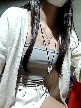 Snapshot of DoliceGirl2k chatting on 04-01-26, 11:33 DoliceGirl2k online show from 04-01-26, 11:33