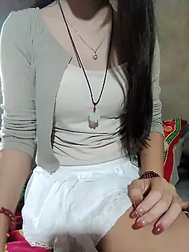 Snapshot of DoliceGirl2k chatting on 04-09-26, 12:32 DoliceGirl2k online show from 04-09-26, 12:32