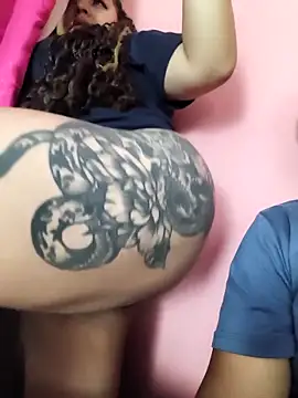 Snapshot of SweettSin chatting on 03-14-26, 05:57 SweettSin online show from 03-14-26, 05:57