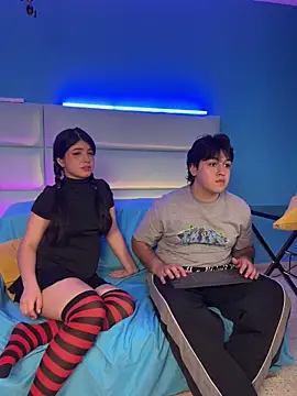 Snapshot of EmilyAndAndrew chatting on 02-16-26, 03:46 EmilyAndAndrew online show from 02-16-26, 03:46