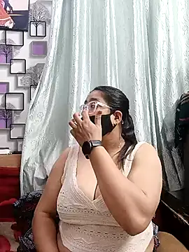 GangbangCouple online show from 02-28-26, 04:52