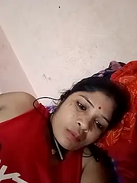 Snapshot of Horney_Bhabhi chatting on 05-22-26, 05:29 Horney Bhabhi online show from 05-22-26, 05:29