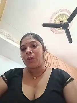 Snapshot of Horney_Bhabhi chatting on 06-07-26, 07:12 Horney Bhabhi online show from 06-07-26, 07:12