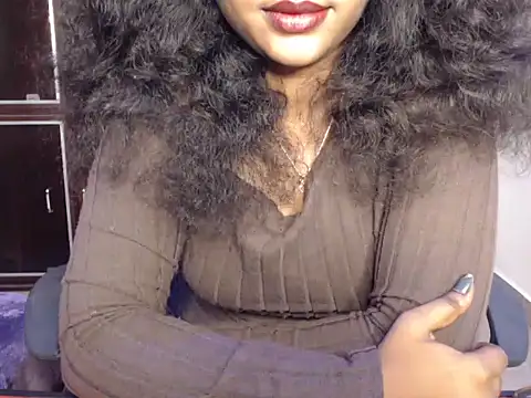 VixenNandhu online show from 04-30-26, 07:42