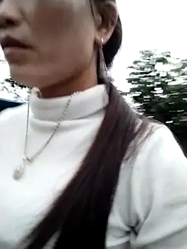 Snapshot of sen1199 chatting on 02-06-26, 11:30 sen1199 online show from 02-06-26, 11:30