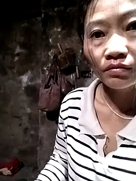 Snapshot of sen1199 chatting on 03-07-26, 10:51 sen1199 online show from 03-07-26, 10:51