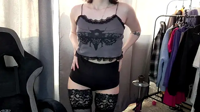 Snapshot of PureSofia chatting on 02-08-26, 01:14 PureSofia online show from 02-08-26, 01:14