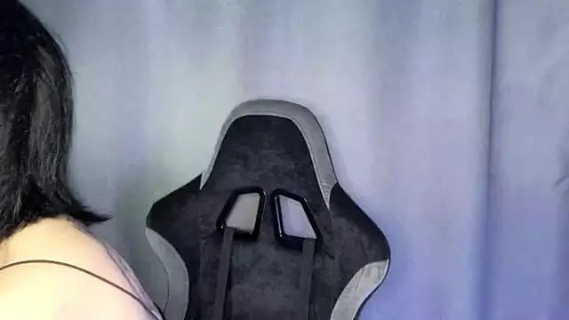 Snapshot of PureSofia chatting on 03-01-26, 01:13 PureSofia online show from 03-01-26, 01:13