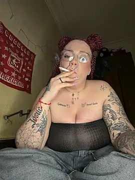 Diablita13 online show from 02-06-26, 11:52