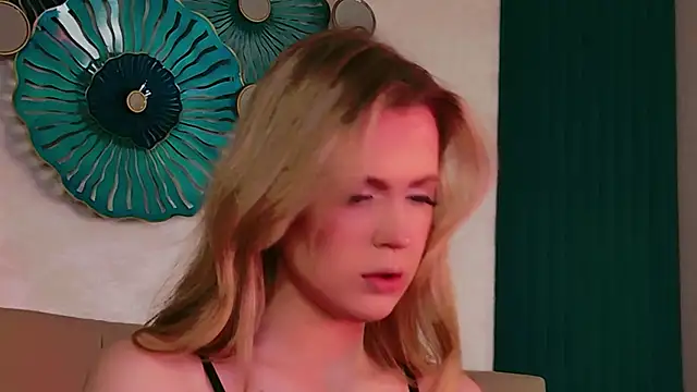 Beckie White online show from 04-02-26, 08:39