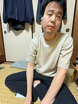 shizuku-kun211 online show from 06-20-26, 08:22