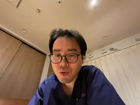 shizuku-kun211 online show from 07-28-26, 02:13