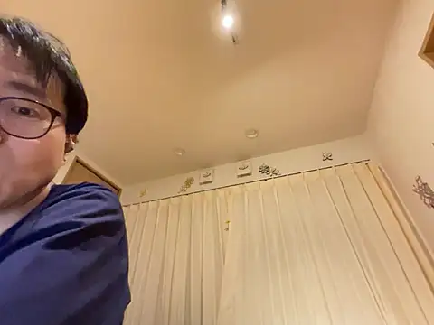 shizuku-kun211 online show from 07-28-26, 05:23