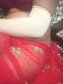 Snapshot of nili_singh chatting on 02-15-26, 07:10 nili singh online show from 02-15-26, 07:10