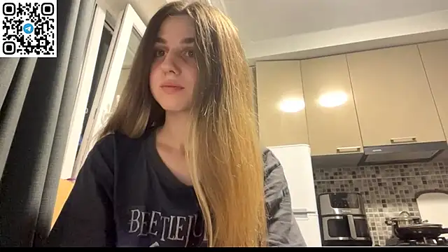 LovelySilk 63 online show from 06-18-26, 06:45