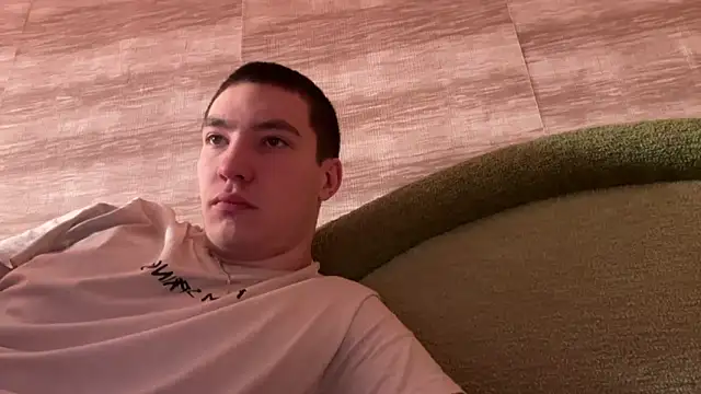 Snapshot of MoonlightVera chatting on 02-21-26, 10:05 MoonlightVera online show from 02-21-26, 10:05