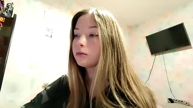 Snapshot of TiaBIanks chatting on 02-21-26, 04:24 TiaBIanks online show from 02-21-26, 04:24