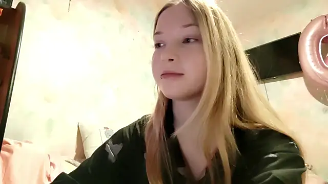 Snapshot of TiaBIanks chatting on 03-05-26, 06:09 TiaBIanks online show from 03-05-26, 06:09