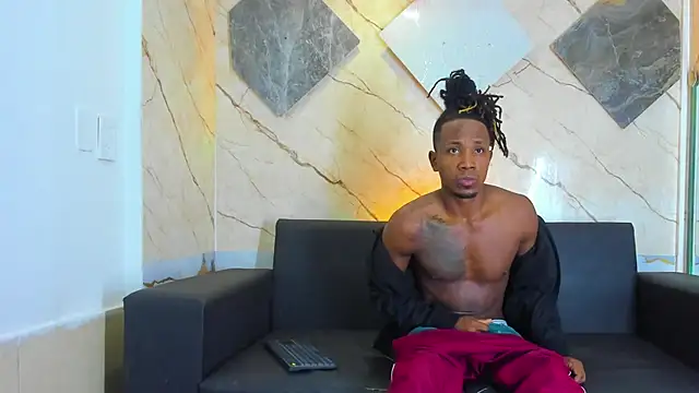 Snapshot of Jeanpieroo26 chatting on 02-06-26, 05:12 Jeanpieroo26 online show from 02-06-26, 05:12