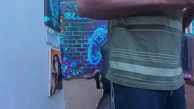 Jeanpieroo26 online show from 02-16-26, 07:32