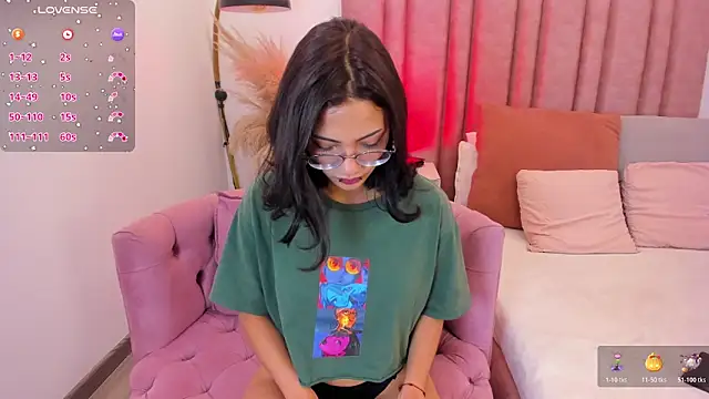 im lily  online show from 05-20-26, 01:39