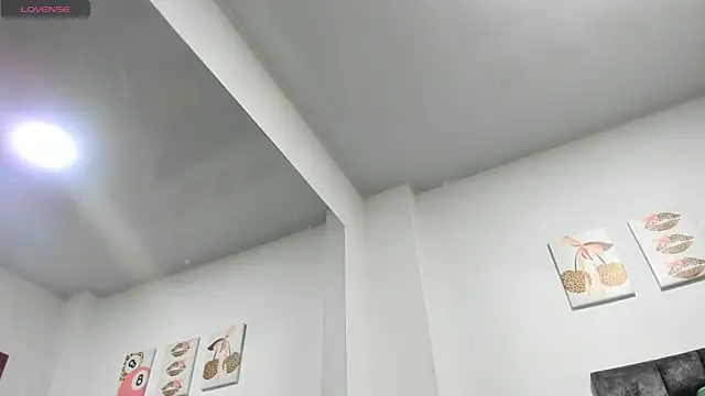 Madison Rosee online show from 04-24-26, 12:24