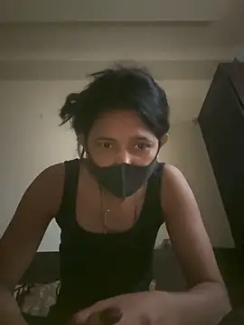 raavigirl online show from 02-16-26, 07:37