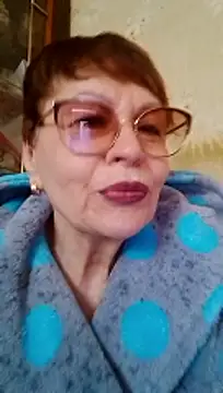 SophieBurns online show from 03-10-26, 10:42