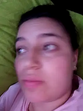 Snapshot of MajoArias chatting on 03-07-26, 03:47 MajoArias online show from 03-07-26, 03:47