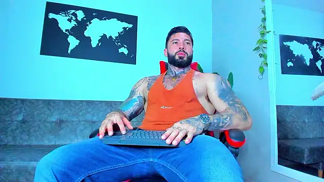 Snapshot of Alessrose chatting on 03-11-26, 09:10 Alessrose online show from 03-11-26, 09:10