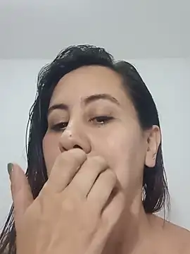Sophie Tyler online show from 06-15-26, 07:49
