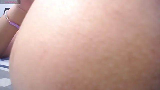 Naomy Reiden online show from 06-13-26, 05:16