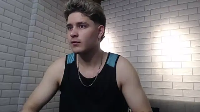 rayan linxx online show from 06-06-26, 08:24