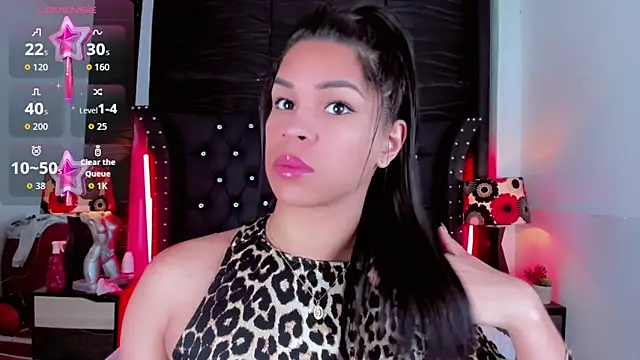 Makeyla Fox  online show from 03-13-26, 12:01