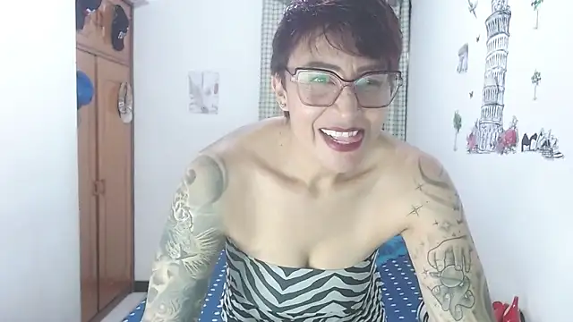 Charlotte gray  online show from 05-10-26, 08:36