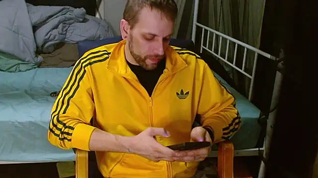 cguffey2284 online show from 02-18-26, 12:28