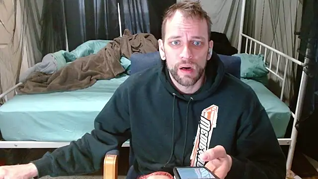 cguffey2284 online show from 02-20-26, 07:14